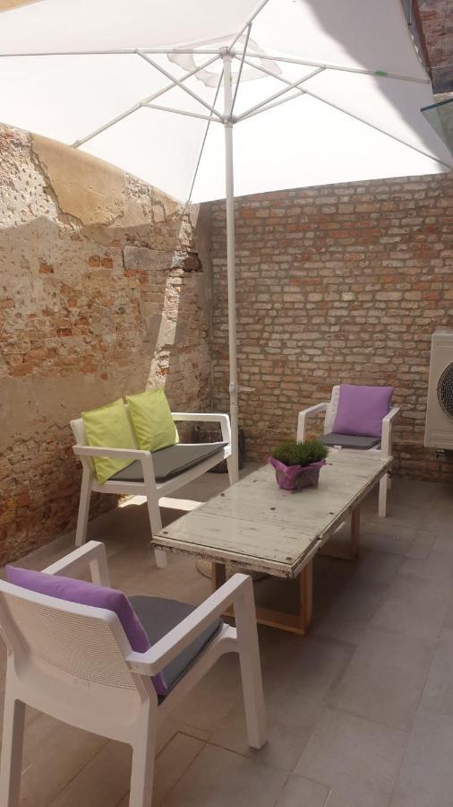 Appartamento With Private Courtyard Venezia